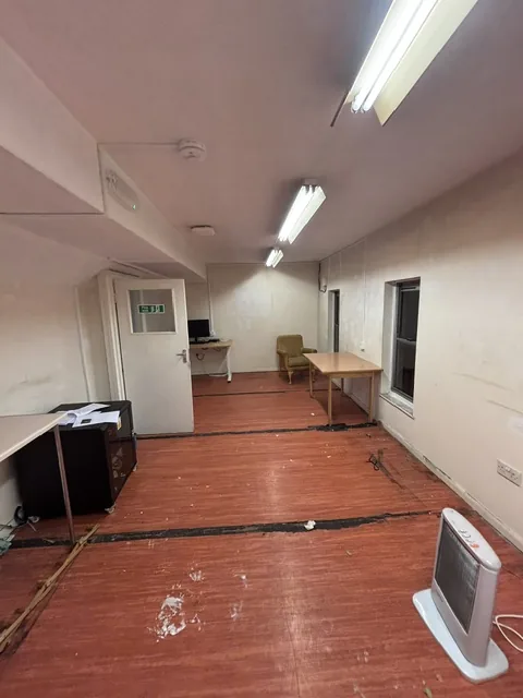 Asbestos artex removal from plasterboard walls in Finsbury Park